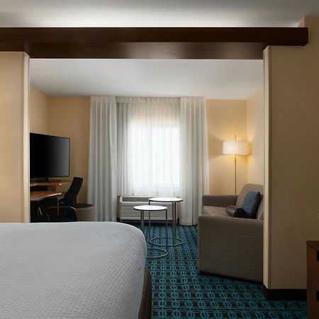 Fairfield Inn & Suites By Marriott לונדון מראה חיצוני תמונה