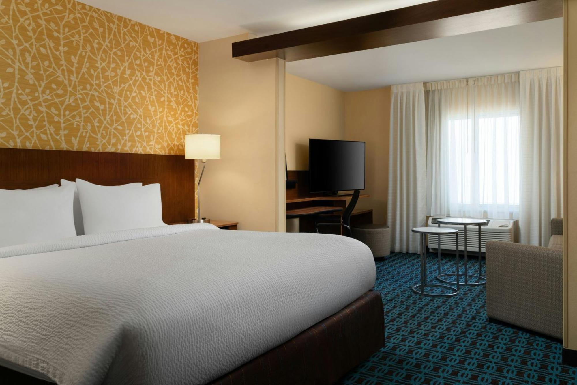 Fairfield Inn & Suites By Marriott לונדון מראה חיצוני תמונה